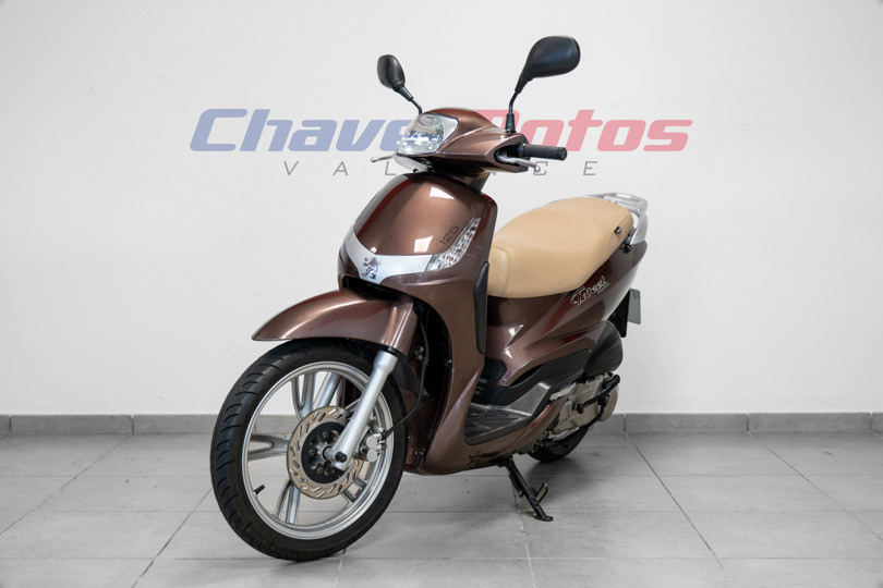 PEUGEOT - TWEET 125 - VALENCE