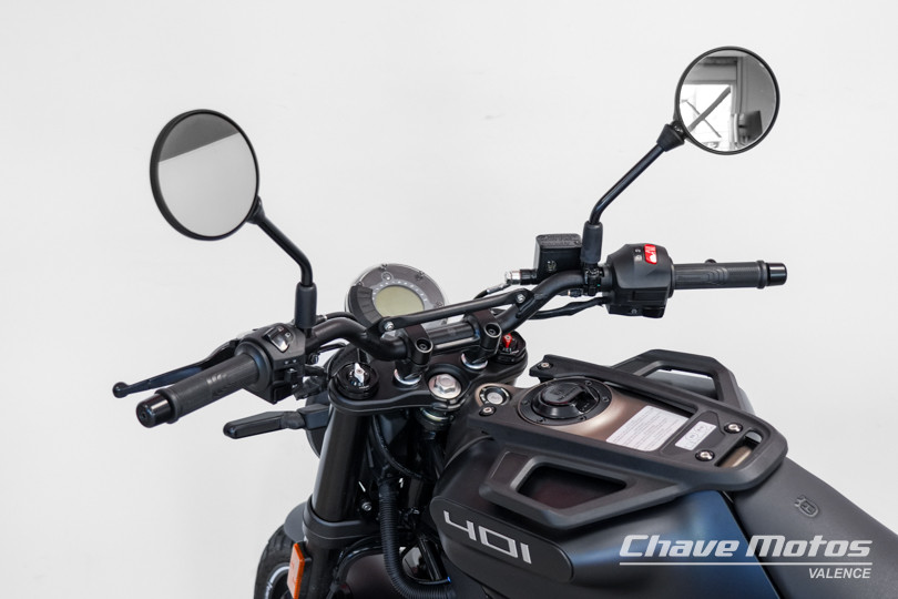 HUSQVARNA - SVARTPILEN 401 PERMIS A2 - VALENCE