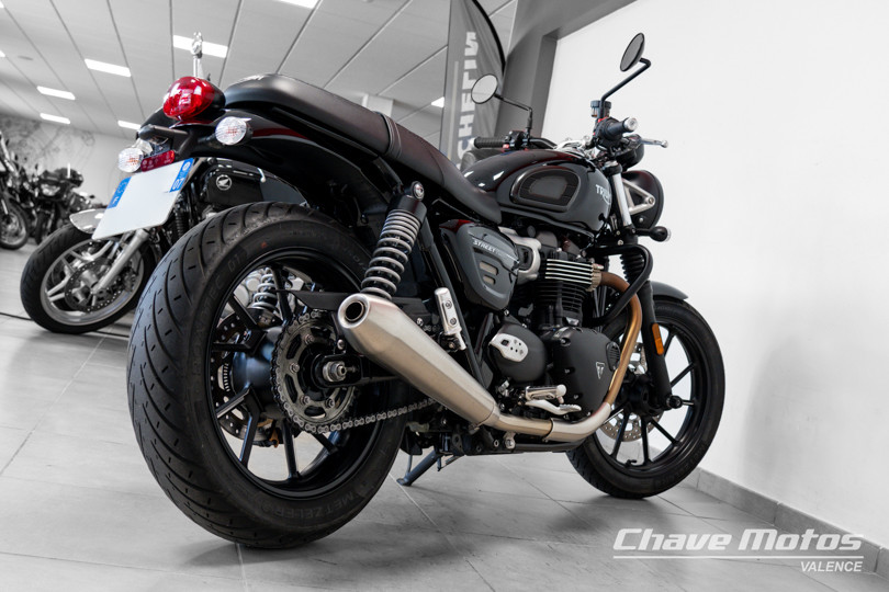 TRIUMPH - STREET TWIN 900 - VALENCE