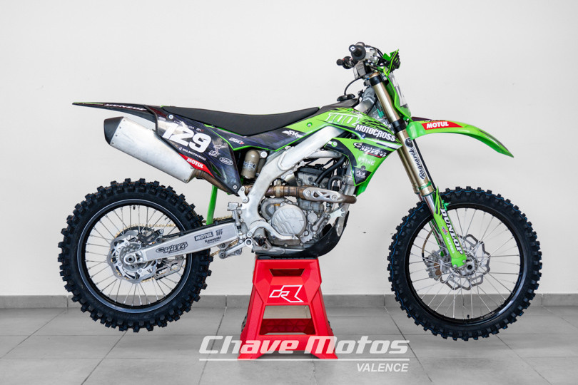 KAWASAKI Z650 - Z650 PERMIS A2 DESTINATION MOTO  TREGUEUX 