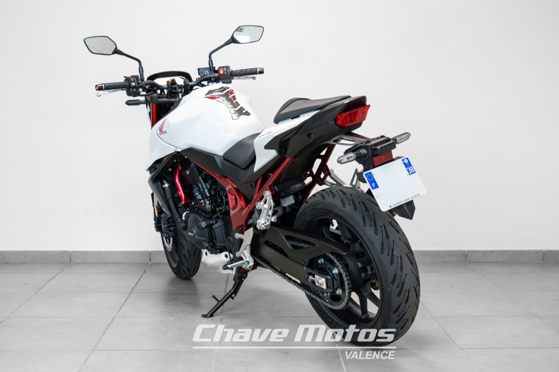 HONDA - CB750 AP HORNET 750 - VALENCE