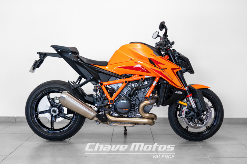 KTM - 1390 SUPER DUKE R - VALENCE
