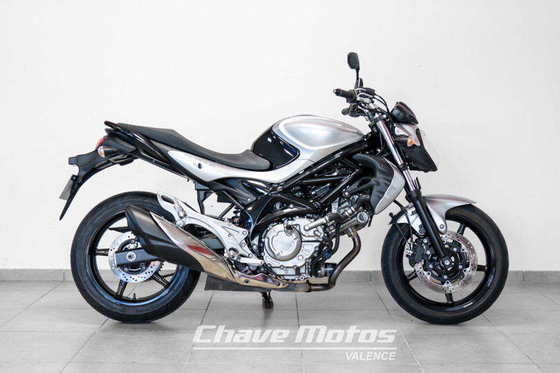 SUZUKI - SFV 650 GLADIUS - VALENCE