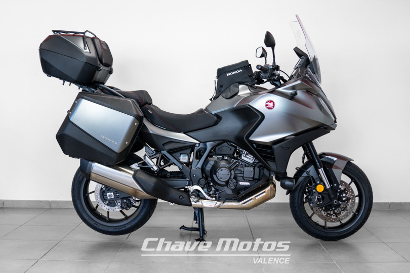 Kawasaki ZR7 DYNAMIC MOTO  CHOLET 