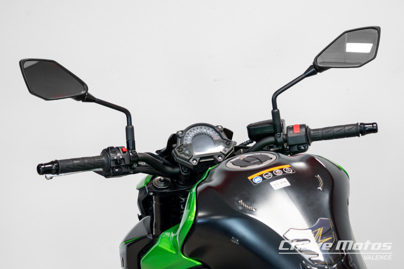 KAWASAKI - Z900 - VALENCE