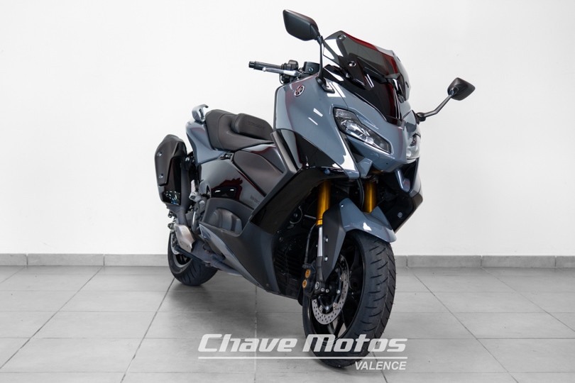 YAMAHA - XP 560  T-MAX TECH MAX 560 - VALENCE