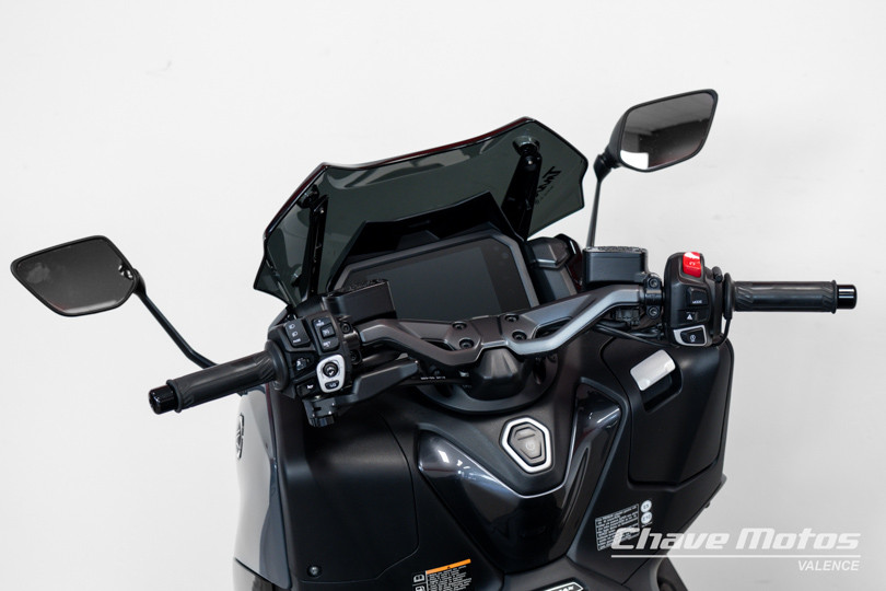 YAMAHA - XP 560  T-MAX TECH MAX 560 - VALENCE