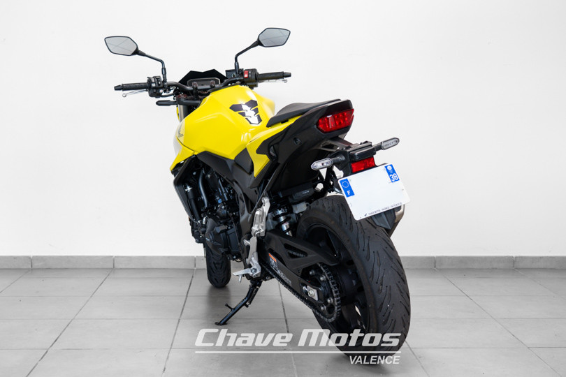 HONDA  - CB 750 AP HORNET 750 - VALENCE