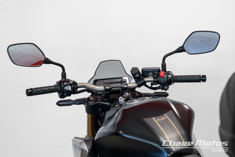 HONDA - CB650R - VALENCE