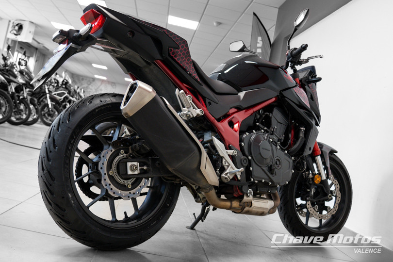 HONDA - CB750AP HORNET 750 - VALENCE