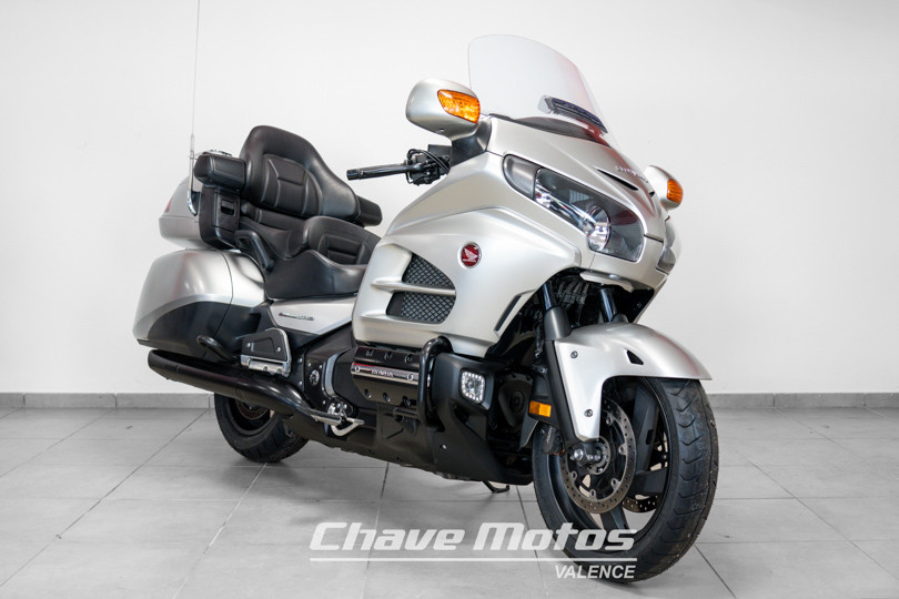 HONDA - GL1800 GOLDWING - VALENCE