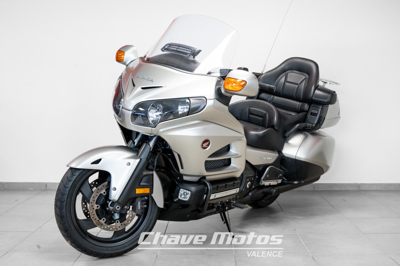 HONDA - GL1800 GOLDWING - VALENCE