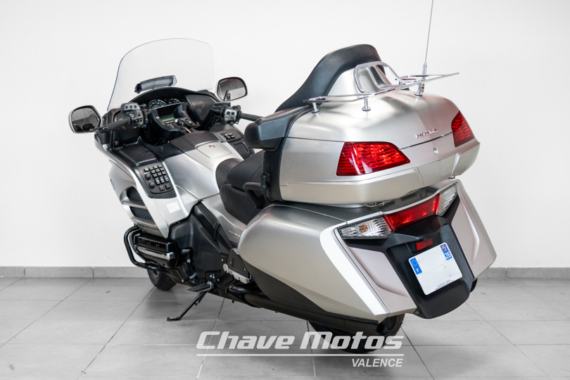 HONDA - GL1800 GOLDWING - VALENCE