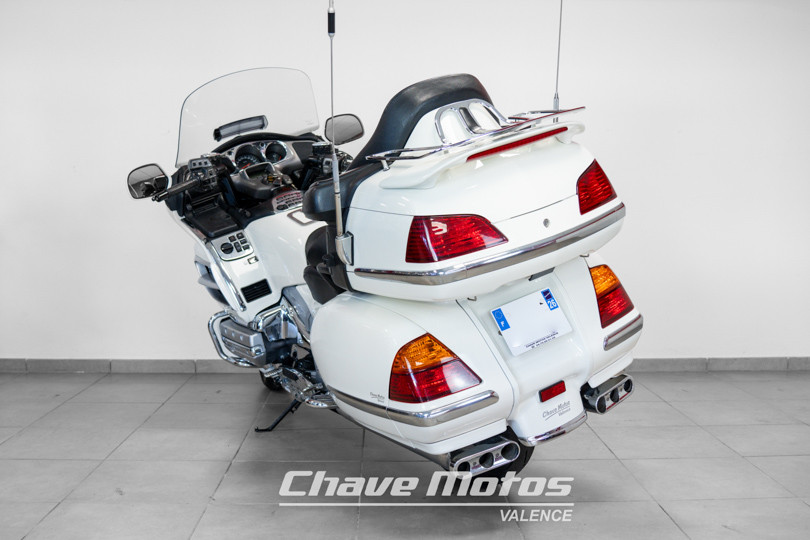 HONDA  - GL1800A GOLDWING - VALENCE