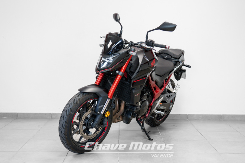 HONDA - CB750AP HORNET 750 - VALENCE