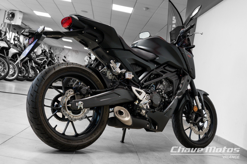 HONDA - CB125R - VALENCE