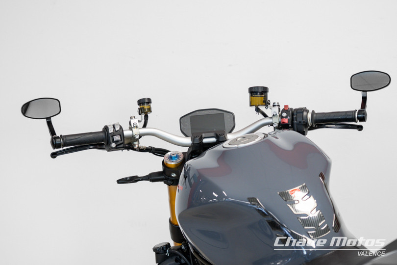 DUCATI  -  1200 MONSTER S - VALENCE