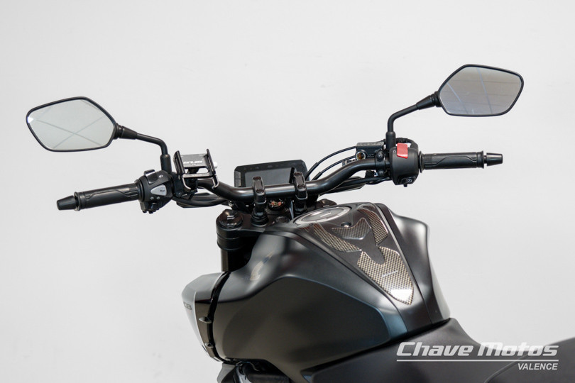 HONDA - CB125R - VALENCE