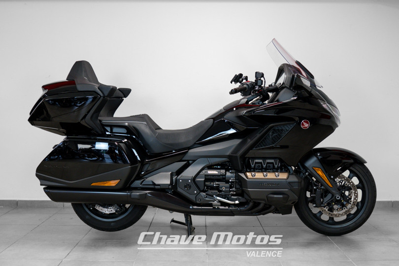 HONDA  - GL1800 GOLDWING - VALENCE