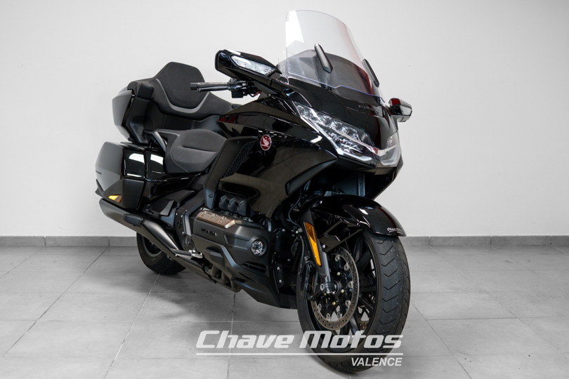 HONDA  - GL1800 GOLDWING - VALENCE