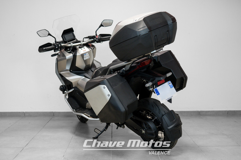 HONDA -  X-ADV750 - VALENCE