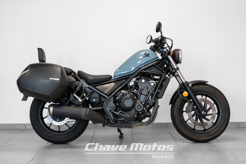 CB650R CB650R ABS E-Clutch 1ERE MAIN 05/2025 560KMS MOTO 91  ATHIS-MONS 