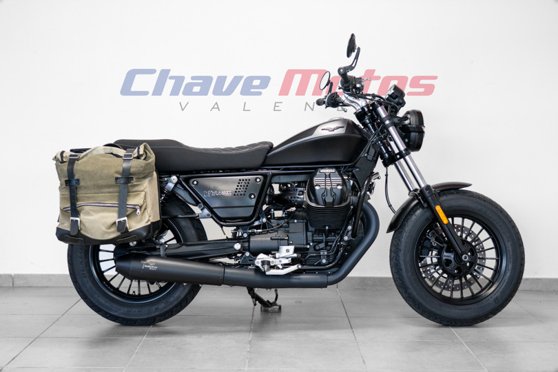 MOTO GUZZI - V9 BOBBER - VALENCE