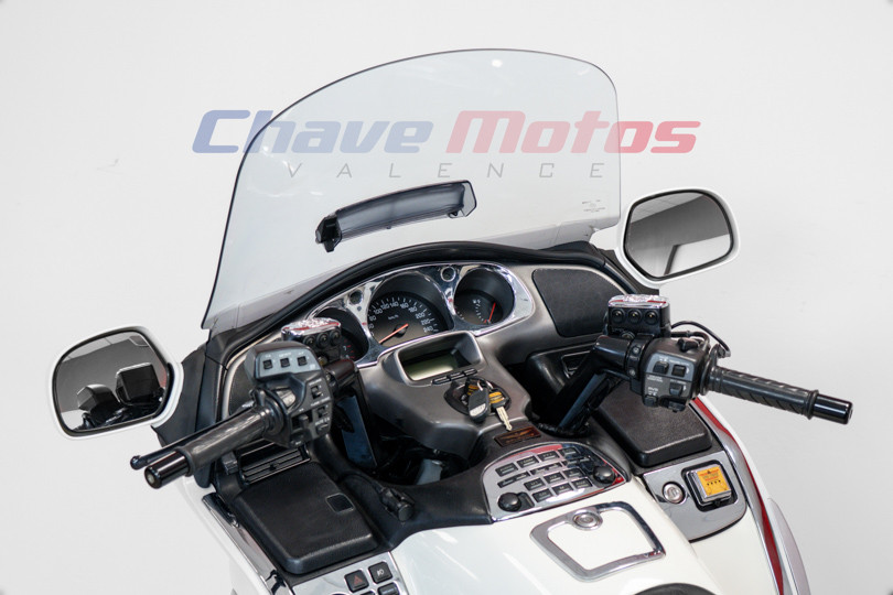 HONDA - GL1800 GOLDWING - VALENCE