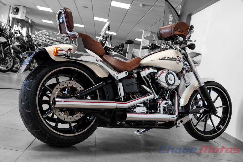 HARLEY DAVIDSON - SOFTAIL BREAKOUT 1690 - VALENCE