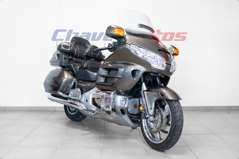 HONDA - GL1800 GOLDWING - VALENCE