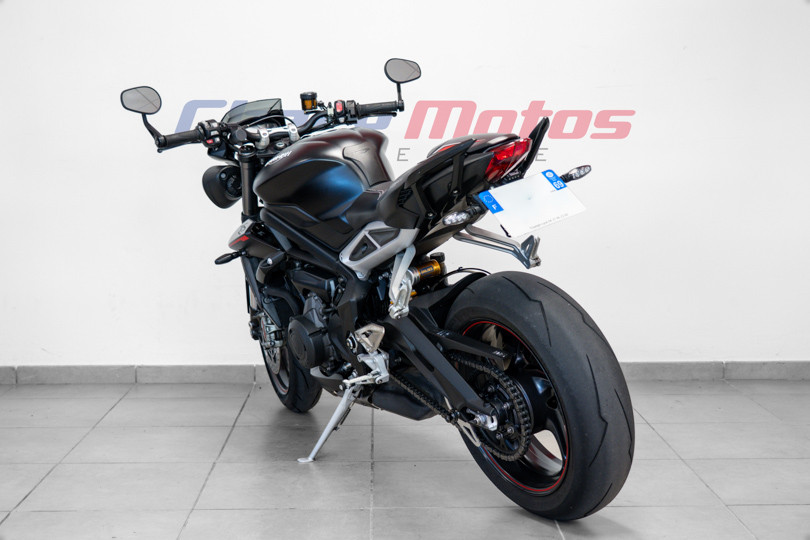 TRIUMPH - STREET TRIPLE 765 RS - VALENCE