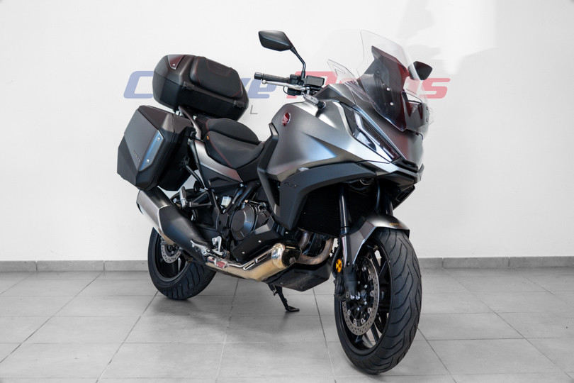 HONDA - NT1100 A - VALENCE