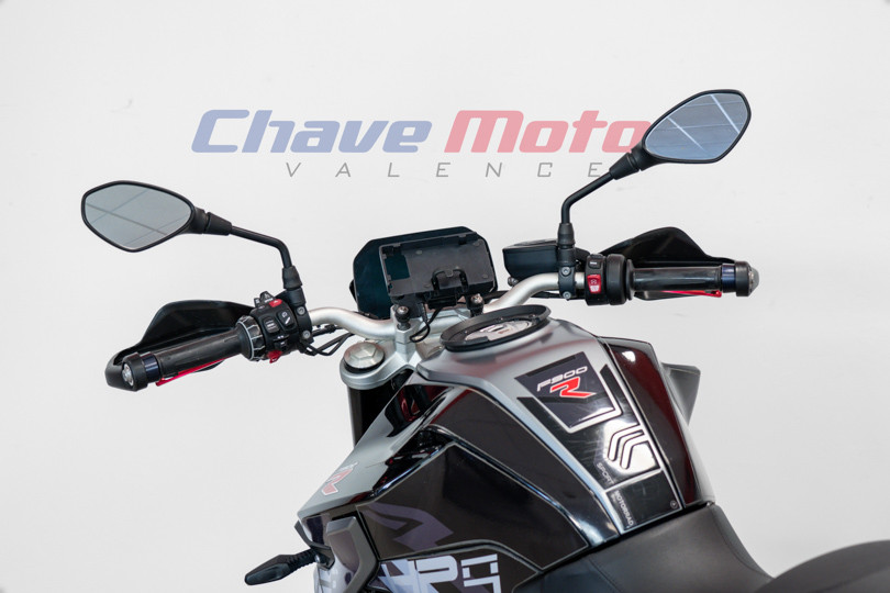 BMW - F900R - VALENCE